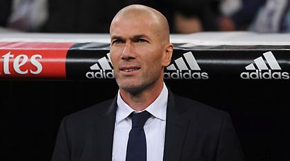 Όταν ο Ζιντάν κάθισε στον πάγκο (video)