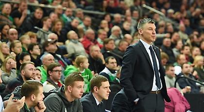 Ντεμπούτο με το δεξί ο Σάρας