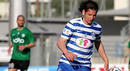 «Είσαι τιποτένιος μισθοφόρος, σου ευχόμαστε τα χειρότερα από καρδιάς»