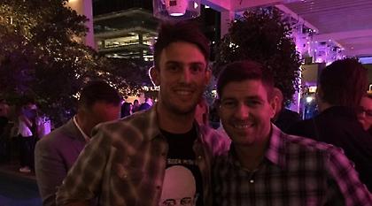 «Με τον Τζέραρντ, θρύλο της… Μαν. Γιουνάιτεντ»