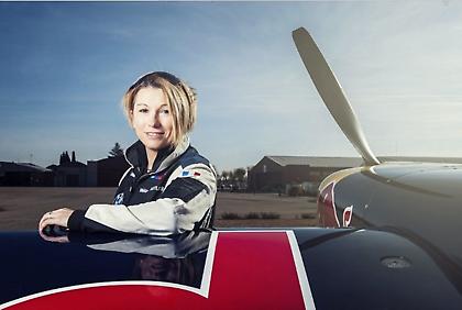 Γυναίκα πιλότος στο πρωτάθλημα Red Bull Air Race