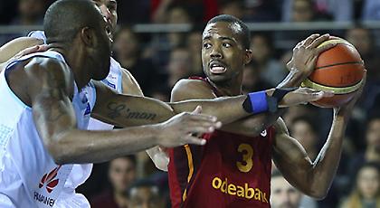 Σοκ στην Γαλατά με ΜακΚόλουμ!