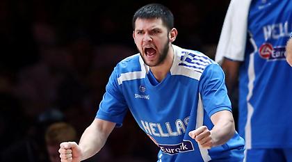 «Και Παναθηναϊκός και Ολυμπιακός για Παπανικολάου»!