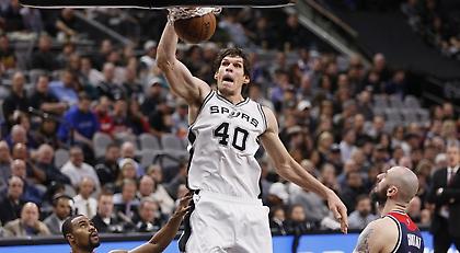 Κούρεψε το μαλλί του σε μορφή... Μαριάνοβιτς (pic)