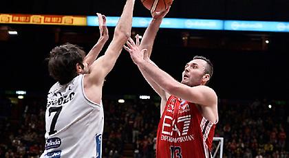 Νίκησε την Τρέντο, έχασε τον Τζεντίλε η Αρμάνι