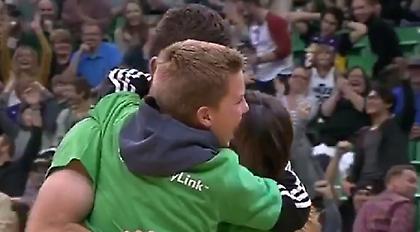 Δώσ’ του κάτι παραπάνω!