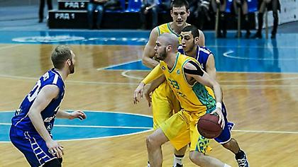 Νταμπλ-νταμπλ ο Καλάθης, θρίαμβος για Αστάνα