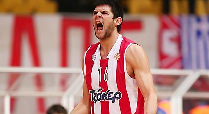 Οριστικά στον Ολυμπιακό ο Παπανικολάου