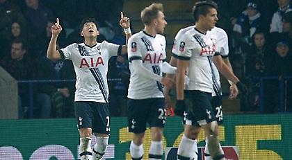 Λέστερ, εδώ είναι… Κύπελλο! (video)