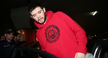 «Κώστα αλάνι για πάντα στο λιμάνι»