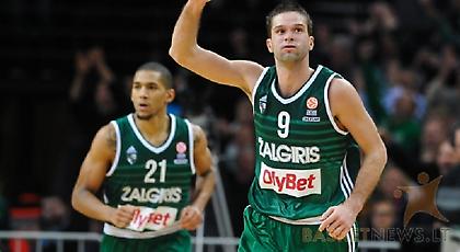 Φεύγει για Αρμάνι μετά τον Ολυμπιακό ο Καλνιέτις!