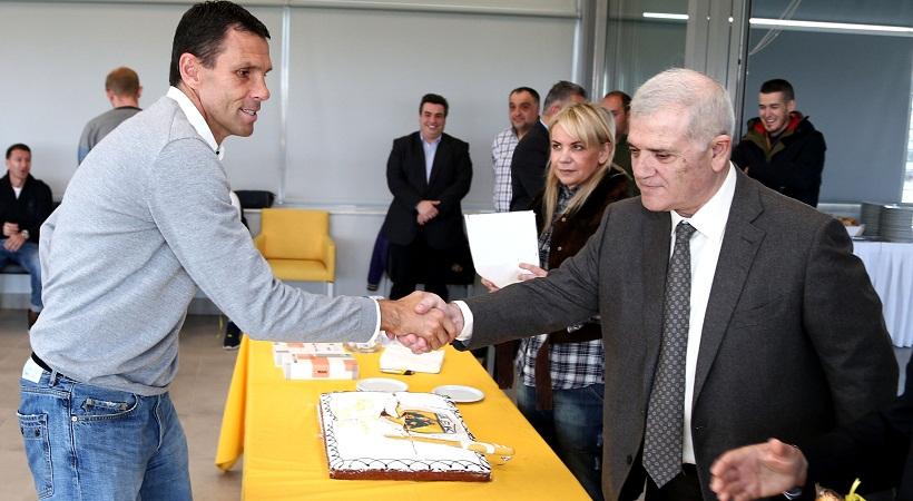 Στον Πογέτ το φλουρί (pics)