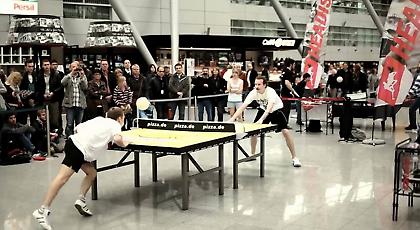 Θα τραβάτε τα μαλλιά σας με αυτό το βίντεο!