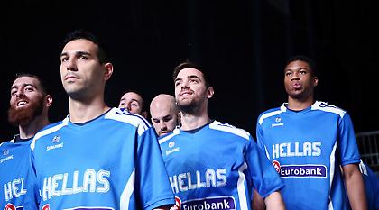 Ελλάδα να’ σαι και μη (τους) φοβάσαι