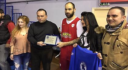 Τιμήθηκε ο Σπανούλης (pic)