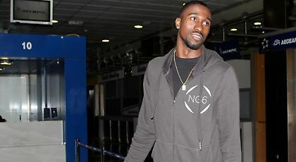 Γουάιτ: «Να παίξουμε άμυνα»