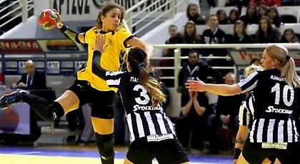 Πολυτιμότερη η Τσακάλου