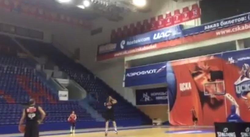 Μπράμος από το... σπίτι του (video)