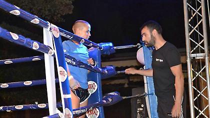 Ο Χούτος έγινε kick boxer και πάει για πρωτάθλημα (pic)