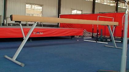 Απίστευτη κίνηση στη δοκό! (video)