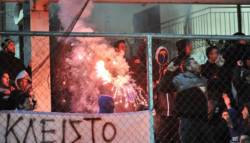 Ο ΠΑΣ τιμωρεί τον οπαδό που πέταξε μπουκάλι