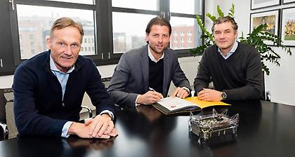 Ανανέωσε στη Ντόρτμουντ ο Βαϊντενφέλερ