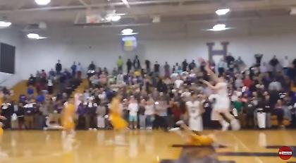 Αυτό το buzzer beater ΔΕΝ υπάρχει!