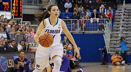 To Lip Sync Battle της Χριστινάκη με τον Αντετοκούνμπο (video)