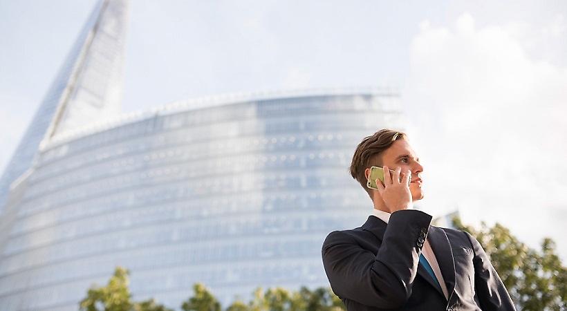 Σύντομα θα φορτίζετε το κινητό σας... μόνο 1 φορά την εβδομάδα!