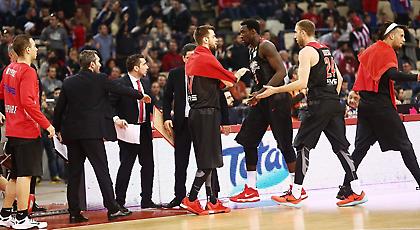 Απαλλάχθηκε ο Σταυρόπουλος, πρόστιμο στον Ολυμπιακό