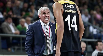 Έξαλλος με νεαρό παίκτη της Φενέρ ο Ομπράντοβιτς!