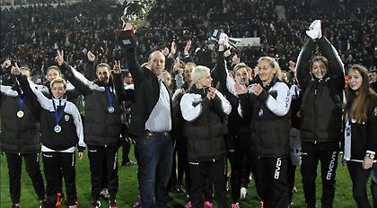 Αποθέωση για τα κορίτσια του ΠΑΟΚ στην Τούμπα (video)