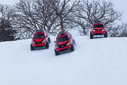 Πρωτότυπες χειμερινές πολεμικές «μηχανές» Nissan (video)