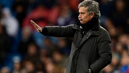 Λέει «όχι» και περιμένει ο Μουρίνιο