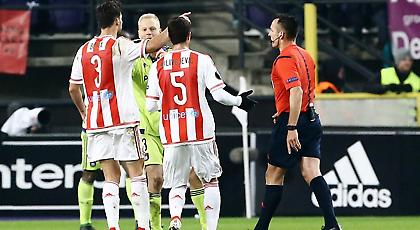 Σφάξιμο με το βαμβάκι και μία φορά χωρίς αναισθητικό