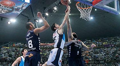 Με ζόρι, αλλά καλό Μπουρούση πρόκριση για Λαμποράλ