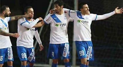 Το σερί καλά κρατεί