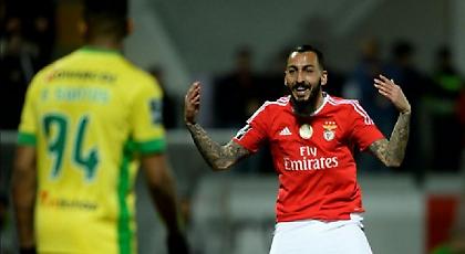 Τον… χαβά του ο Μήτρογλου, στην κορυφή η Μπενφίκα!