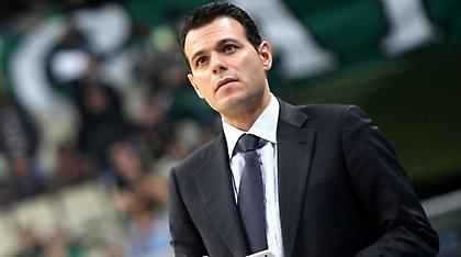 Ιτούδης: «Η Εθνική έχει καλό προπονητή»