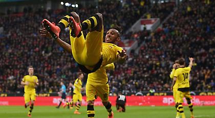 Κάνει τούμπες η Ντόρτμουντ (video)