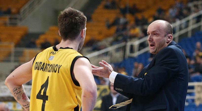 Ζντοβτς: «Χαλαρώσαμε πάλι κι αυτό δεν επιτρέπεται»