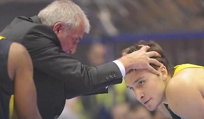 Το τρίποντο-κούπα του Μπογκντάνοβιτς! (video)