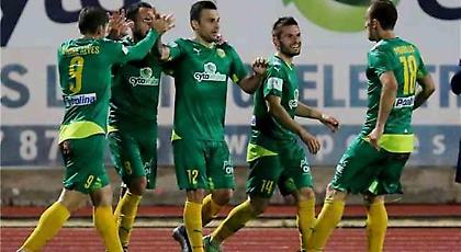 Σε απόσταση «βολής» από τον ΑΠΟΕΛ