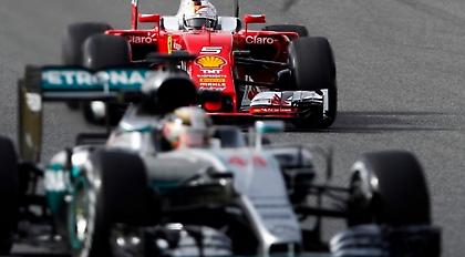 Σε άλλο επίπεδο Ferrari και Mercedes