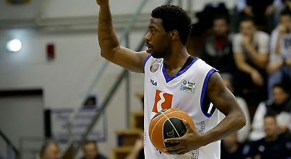 Στην Εφές πρώην παίκτης του Πανελευσινιακού!