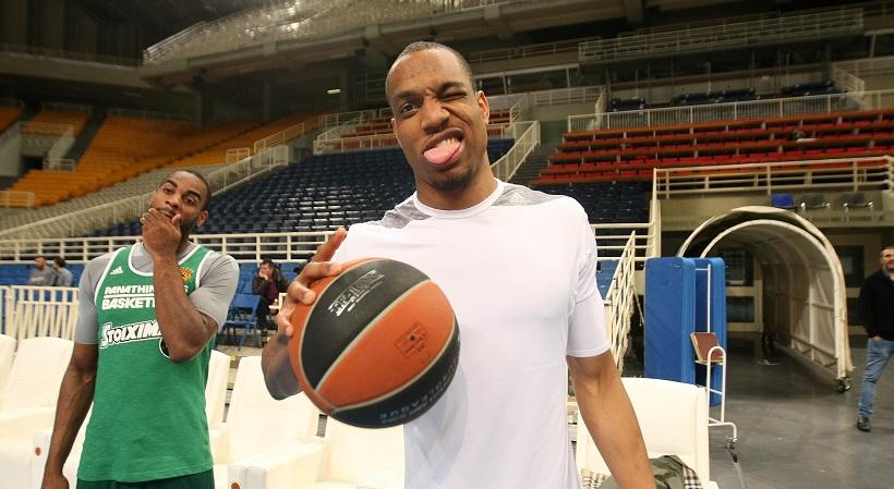 Γεύση… Χάντερ στο ΟΑΚΑ (pics)