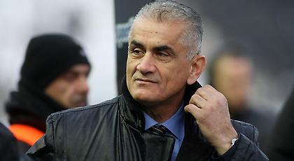 Τσαλουχίδης: «Χρειάζεται υπομονή, προσοχή και τύχη ο Ολυμπιακός»