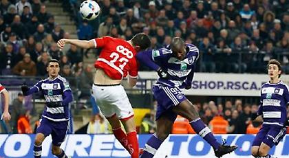 Στραβοπάτησε μετά τον Ολυμπιακό η Άντερλεχτ