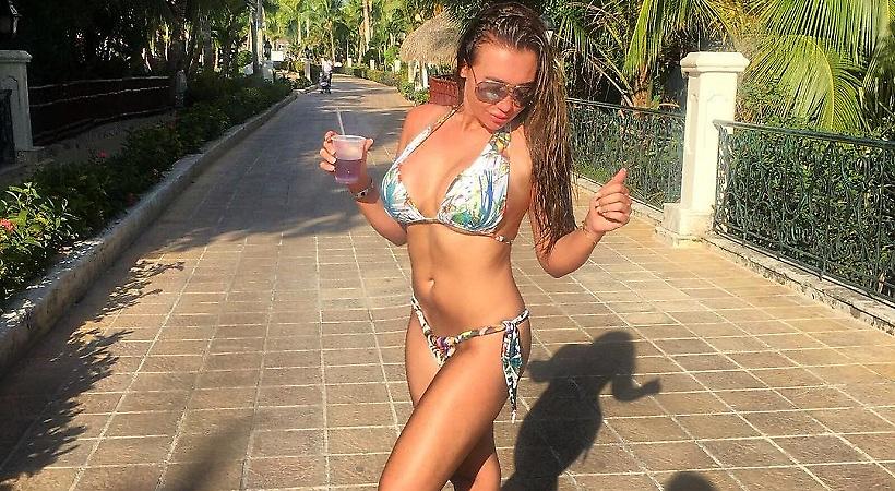 Ηλιοκαμένη η Lauren Goodger (pics)