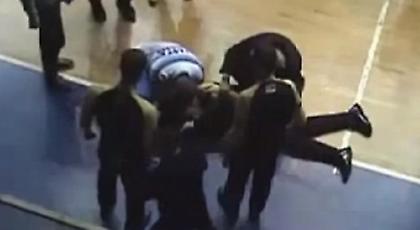 Πρόεδρος ομάδας «ξάπλωσε» με μπουνιά διαιτητή (video)